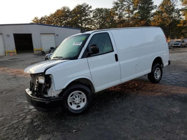 2017 Chevrolet Express G2500