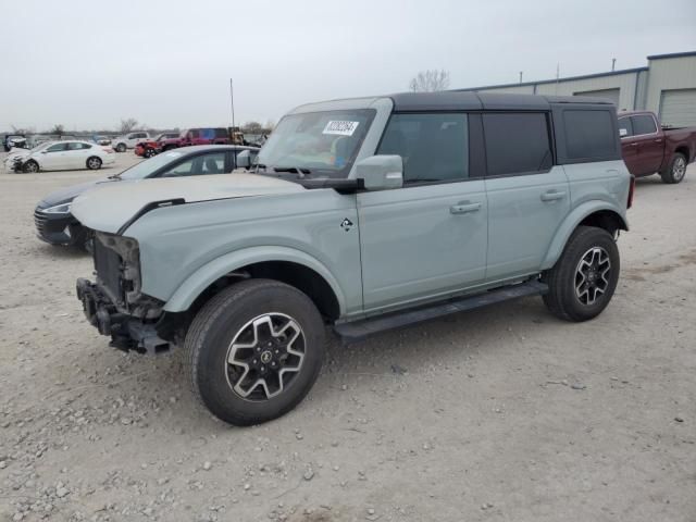 2022 Ford Bronco Base