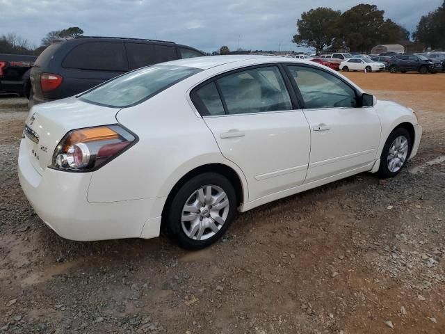 2010 Nissan Altima Base