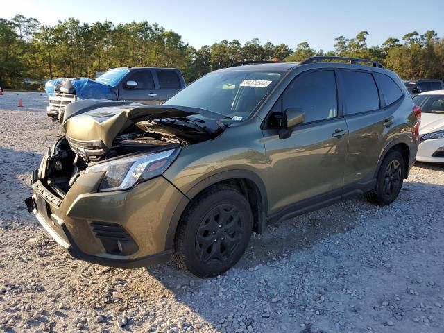 2022 Subaru Forester Premium