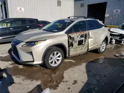 Carros salvage sin ofertas aún a la venta en subasta: 2017 Lexus RX 350 Base