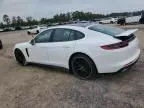 2018 Porsche Panamera 4