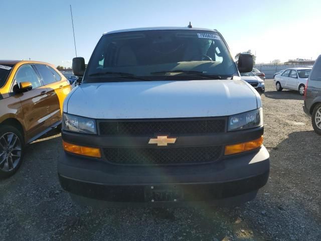 2020 Chevrolet Express G2500