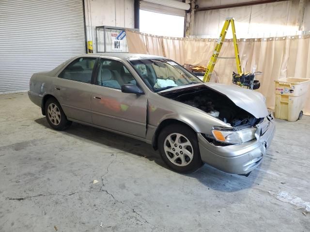 1999 Toyota Camry LE