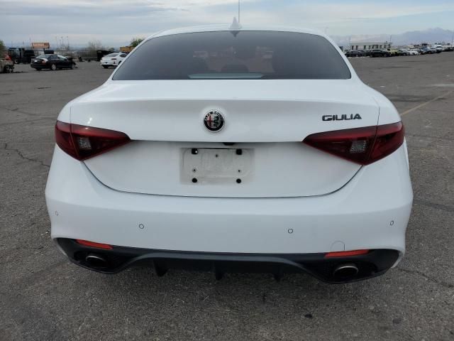 2018 Alfa Romeo Giulia