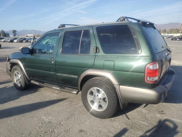 2000 Nissan Pathfinder LE