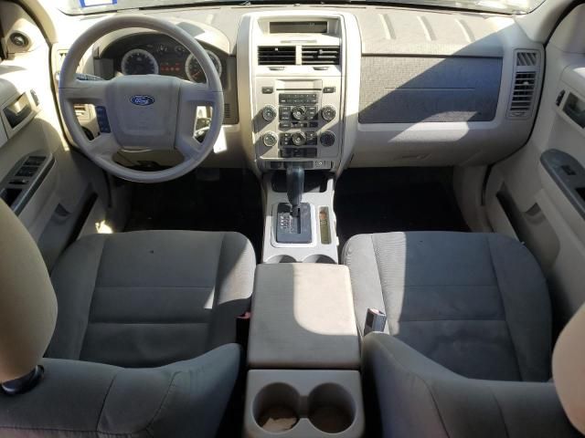 2010 Ford Escape XLS