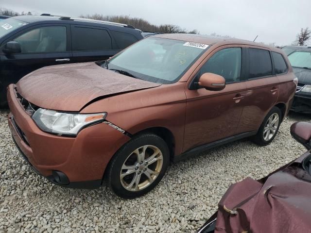 2014 Mitsubishi Outlander SE