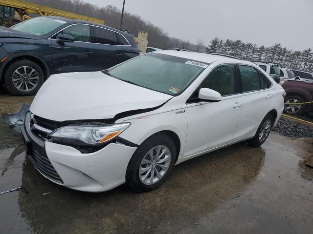 2015 Toyota Camry Hybrid