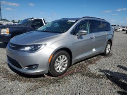 Carros salvage sin ofertas aún a la venta en subasta: 2017 Chrysler Pacifica Touring L