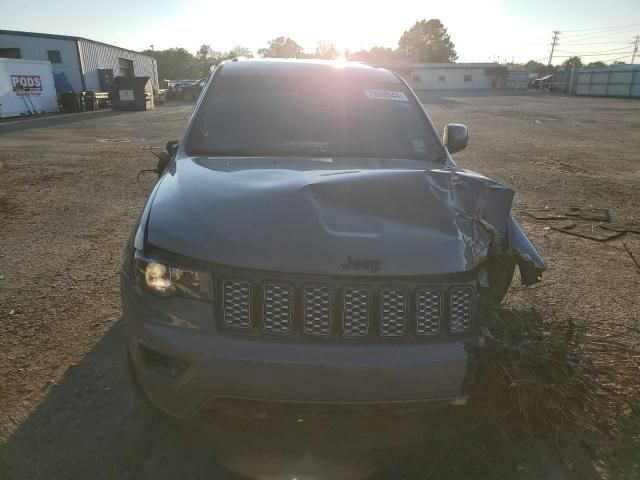 2020 Jeep Grand Cherokee Laredo