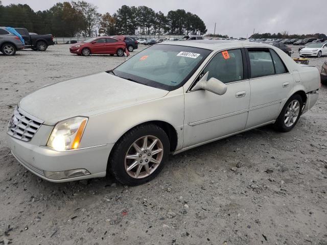 2010 Cadillac DTS Luxury Collection