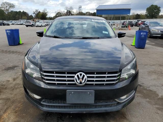 2015 Volkswagen Passat SE