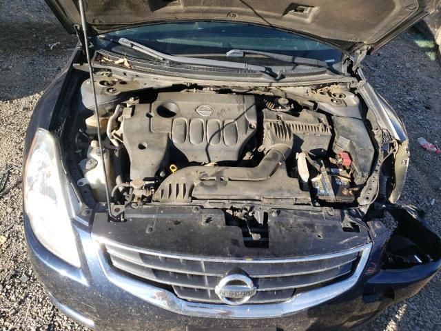 2010 Nissan Altima Base