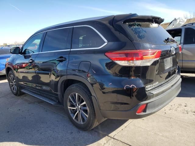 2018 Toyota Highlander SE