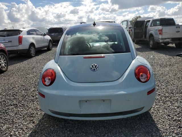 2010 Volkswagen New Beetle