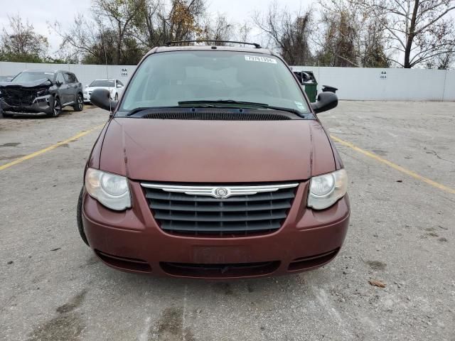 2007 Chrysler Town & Country Touring