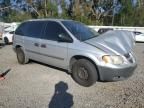 2005 Dodge Caravan SE