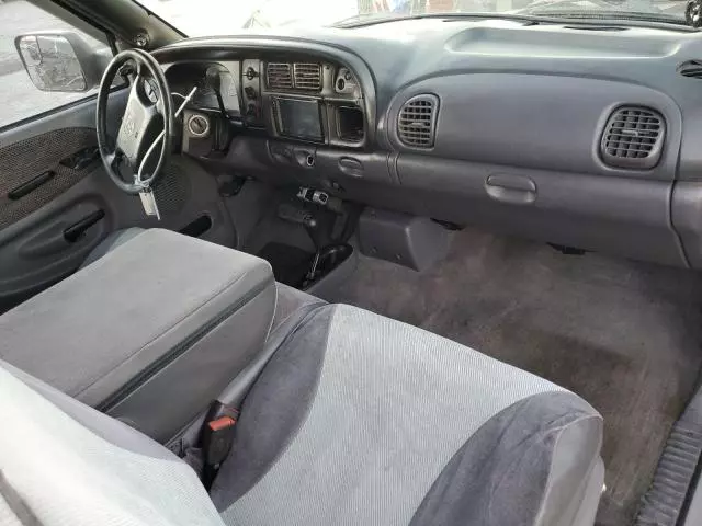 2000 Dodge RAM 2500