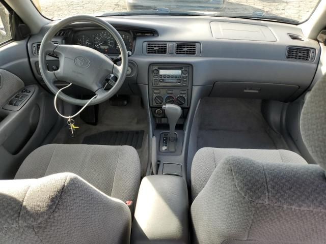 2000 Toyota Camry CE