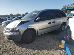 2005 Dodge Caravan SE en venta en Riverview, FL