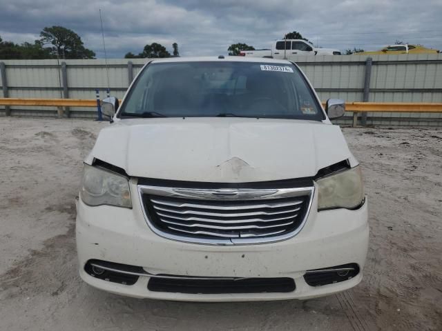 2011 Chrysler Town & Country Touring L