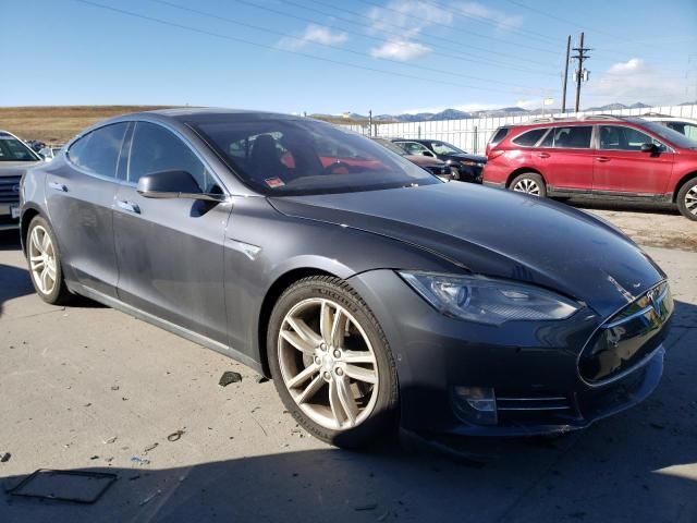 2015 Tesla Model S 70D