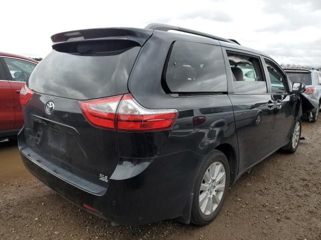 2017 Toyota Sienna XLE