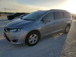 Chrysler Vehiculos salvage en venta: 2020 Chrysler Pacifica Hybrid Touring