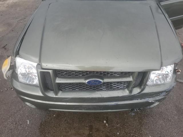 2004 Ford Explorer Sport Trac