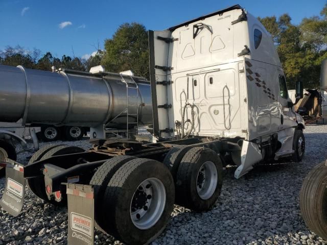 2018 Freightliner Cascadia 125