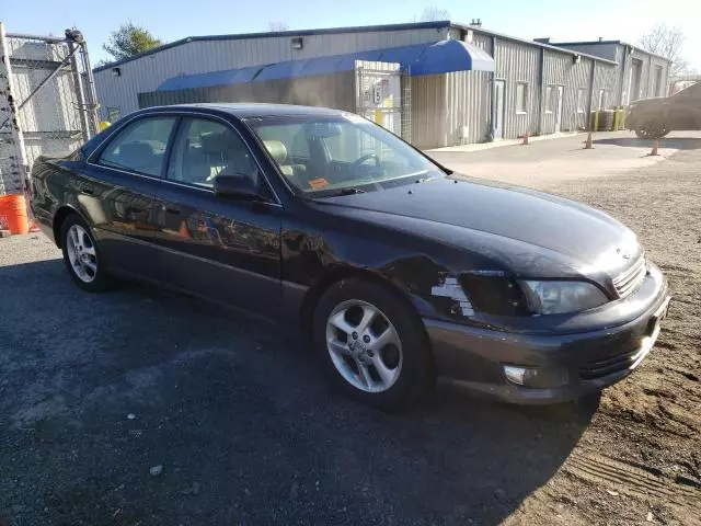 2001 Lexus ES 300