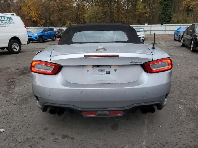 2019 Fiat 124 Spider Classica