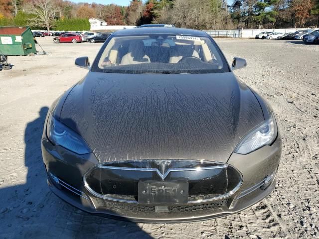 2015 Tesla Model S