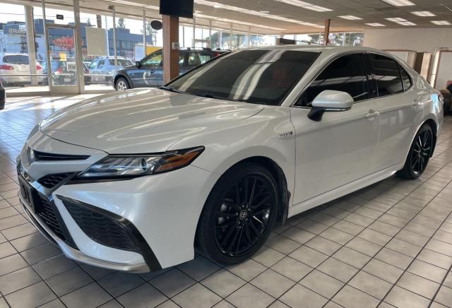 2021 Toyota Camry XSE