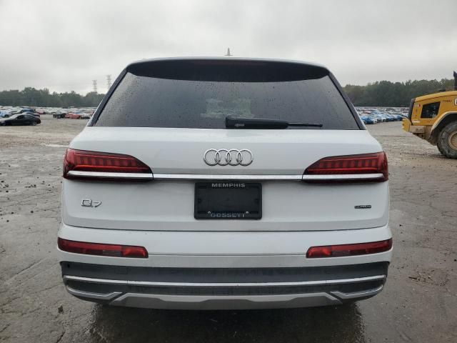 2021 Audi Q7 Premium Plus