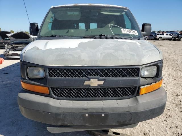 2011 Chevrolet Express G2500