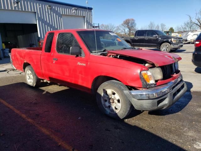 2000 Nissan Frontier King Cab XE