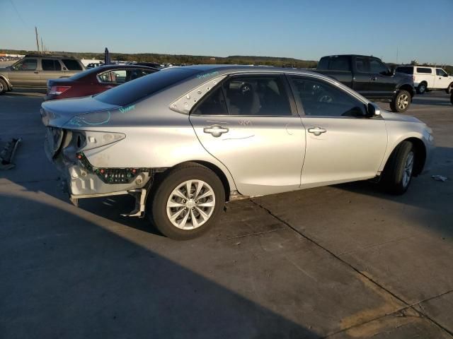 2016 Toyota Camry LE