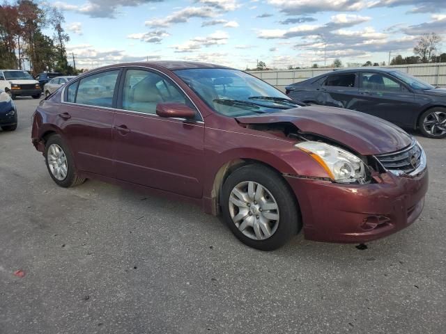 2010 Nissan Altima Base