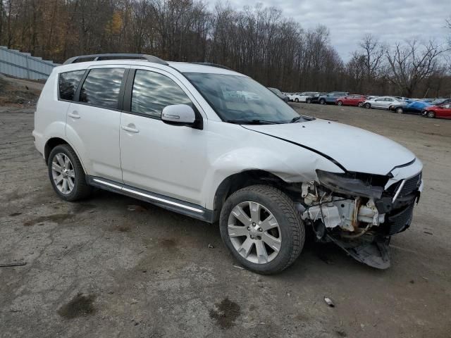 2013 Mitsubishi Outlander SE