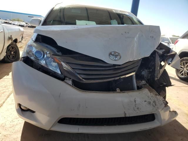 2014 Toyota Sienna XLE