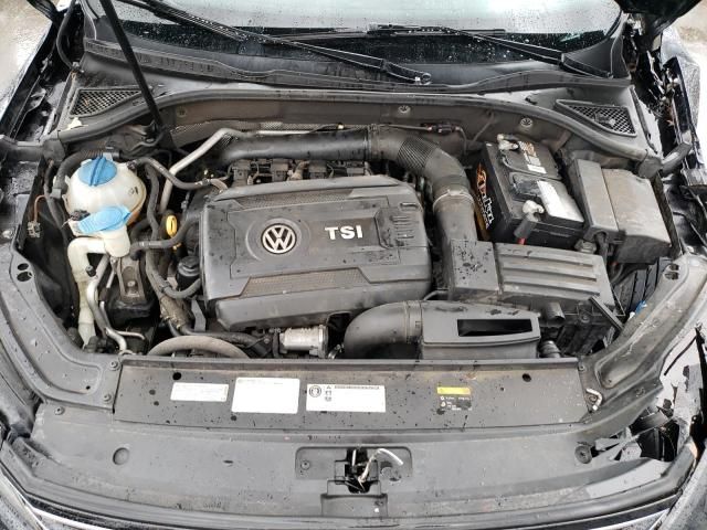 2016 Volkswagen Passat SE