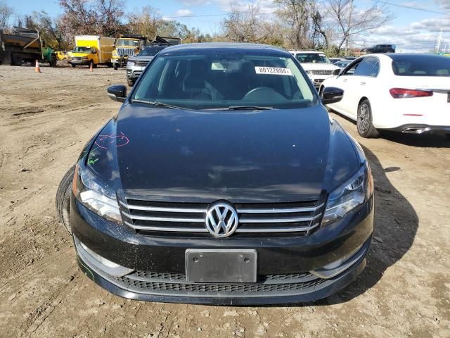 2015 Volkswagen Passat SE