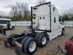 2015 Freightliner Cascadia 125