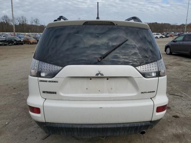 2013 Mitsubishi Outlander SE