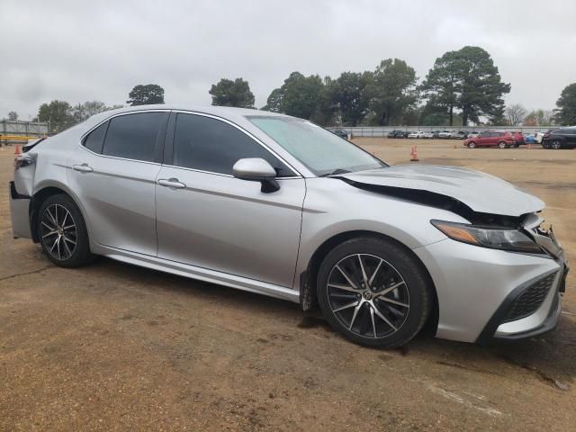 2021 Toyota Camry SE