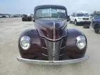 1940 Ford Deluxe