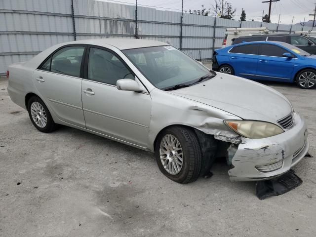 2005 Toyota Camry LE