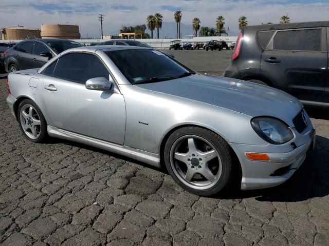 2004 Mercedes-Benz SLK 320